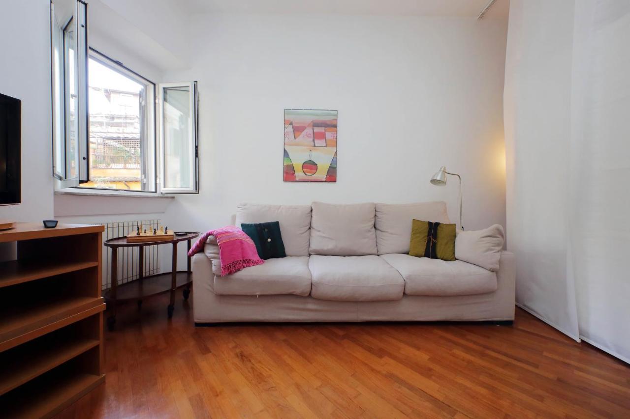 Navona Apartment, Large And Comfortable Рим Екстер'єр фото